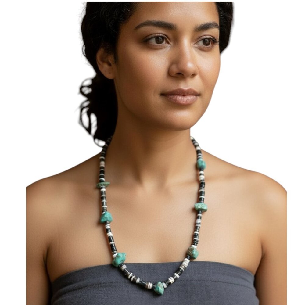 Vintage Artisan Crafted Turquoise & Heishi Shell Beaded Necklace Native American - Picture 3 of 7